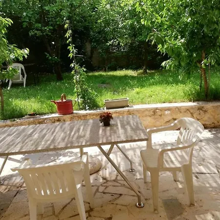 Vacation House Dunja Сasa de vacaciones *