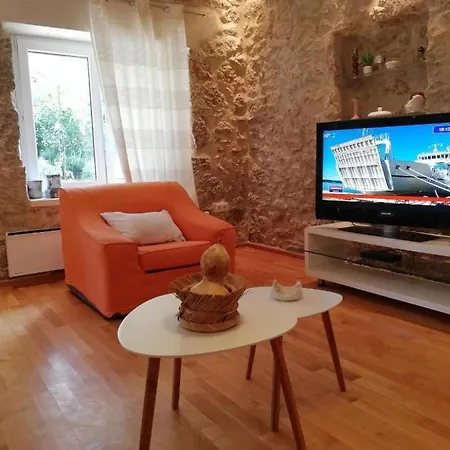Vacation House Dunja Сasa de vacaciones Runovic